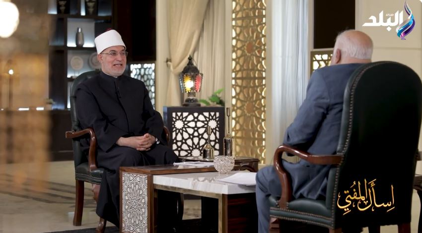 الدكتور نظير عياد