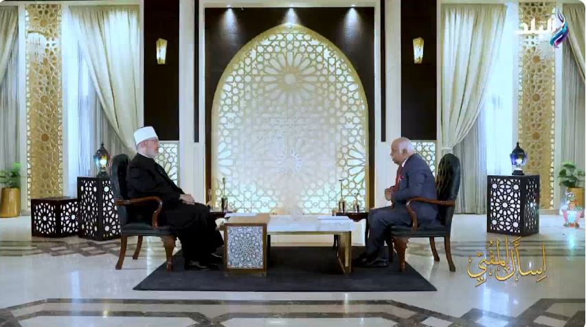 الدكتور نظير عياد