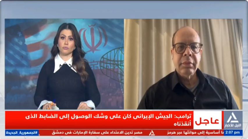 الكاتب أكرم القصاص