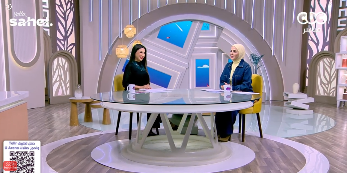 الإعلامية منى عبد الغني
