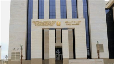 رئيس الوزراء يوافق على نقل 1108 موظفين منتدبين إلى جهات انتدابهم