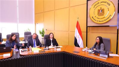 وزيرة التضامن تلتقي وفد المتابعة الدورية النصف السنوية لبعثة البنك الدولي