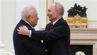 عباس يلتقي الرئيس بوتين في محاولة لإحياء السلطة الفلسطينية بالساحة الدولية