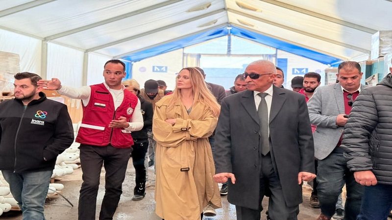 زيارة أنجيلينا جولي