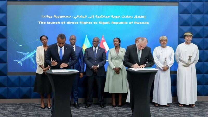 عمان ورواندا