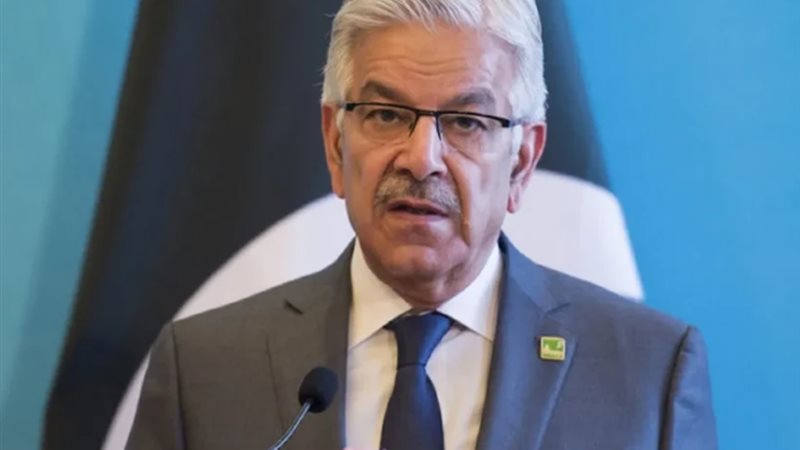 وزير الدفاع  الباكستاني