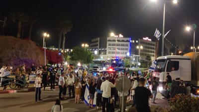 ناشطتان فرنسيتان إسرائيليتان تنددان باتهامات “التواطؤ في الإبادة الجماعية”