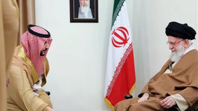 معاريف: السعودية تقود جهودًا لمنع اتساع رقعة الحرب بمساعدة دول أوروبية