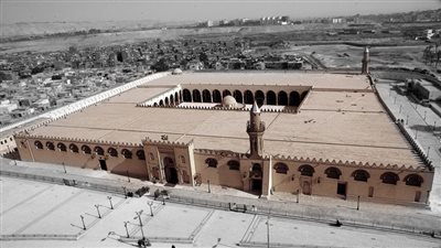 ما سر بناء مسجد عمرو بن العاص كأول مسجد في مصر وإفريقيا| فيديو