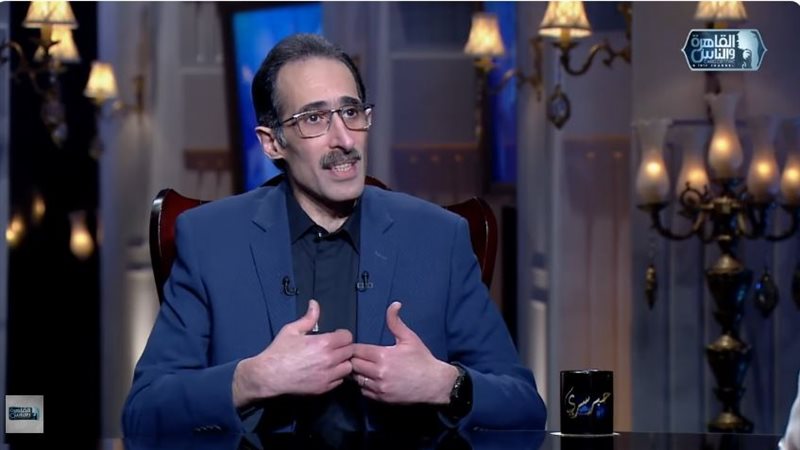 الكاتب مجدي الجلاد