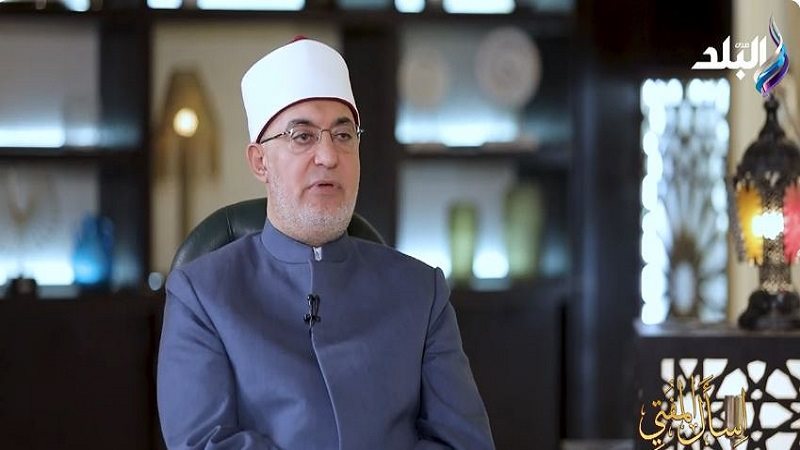 الدكتور نظير عياد