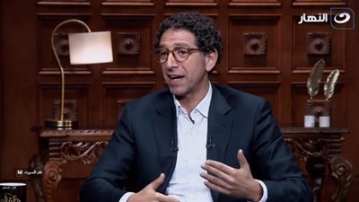 منير نخلة: راتبي كان 2500 جنيه وعملت في توريد القمح لزيادة دخلي