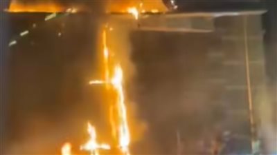 القبض علي ٤ أشخاص أشعلوا النار بلوحة اعلانية علي الدائري 