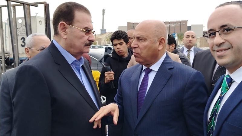 وزير البترول 