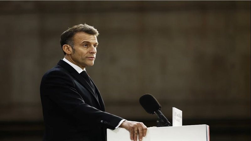 الرئيس إمانويل ماكرون
