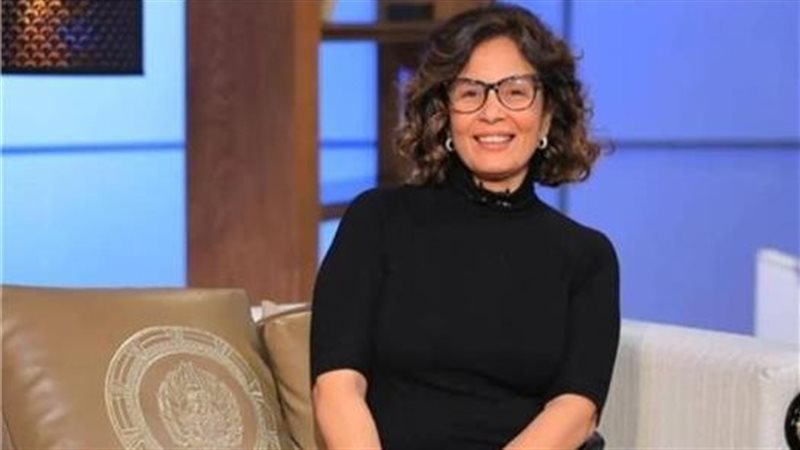 وزيرة الثقافة