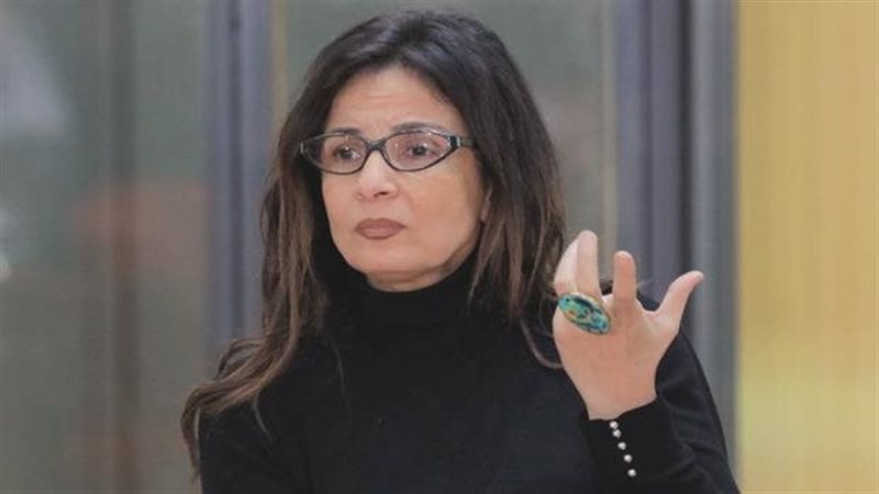 وزيرة الثقافة