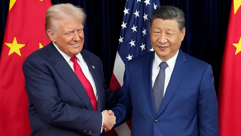 ترامب: شرف كبير إبقاء