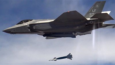 «صواريخ قابلة للنفخ ومجسمات كرتون» كيف خدعت إيران سلاح الجو الإسرائيلي؟