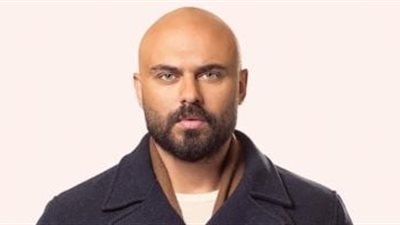 تأجيل دعوي التعويض ضد الفنان أحمد حسني لتحطيمه سيارة مواطن 