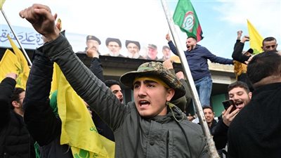 تعليق ناري من حزب الله بشأن طرد السفير الإيراني من بيروت|فيديو