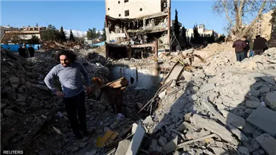 خبير: الضربات الإيرانية ضد الخليج تشبه غزو الكويت عام 1990 وتستنزف إيران