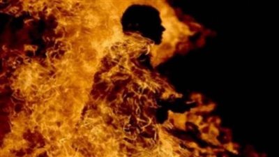 أشعلوا النار في جسد صديقهم.. اختلاف الأصدقاء يتحول إلى ساحة معركة في المطرية