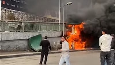  حريق في مخلفات داخل موقف عبدالمنعم رياض في رمسيس