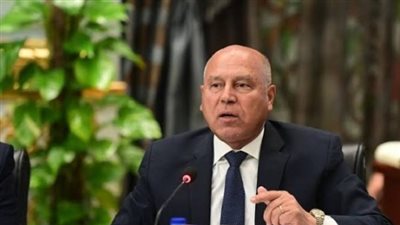 كامل الوزير: ديون قطاع النقل لا تتجاوز 12.5% ونواصل تطوير البنية