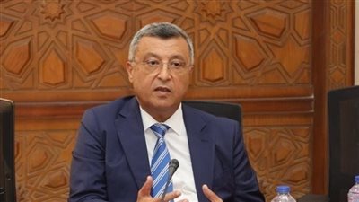 وزير البترول الأسبق: الحلول السياسية ضرورة مع تعقيد الحسم العسكري في المنطقة