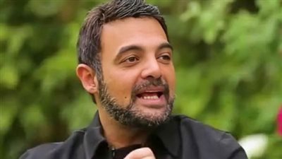 عمرو محمود ياسين يكشف تفاصيل الأزمة الأسرية ويطلب الدعاء لزوجته