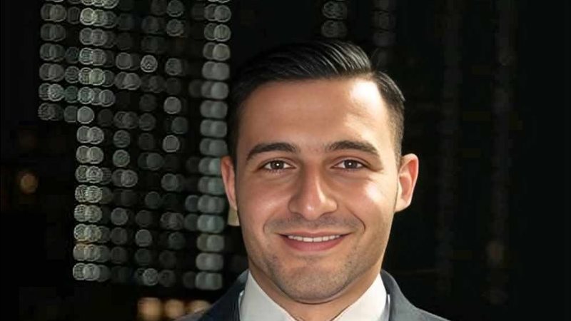 هاني يسري الخبير