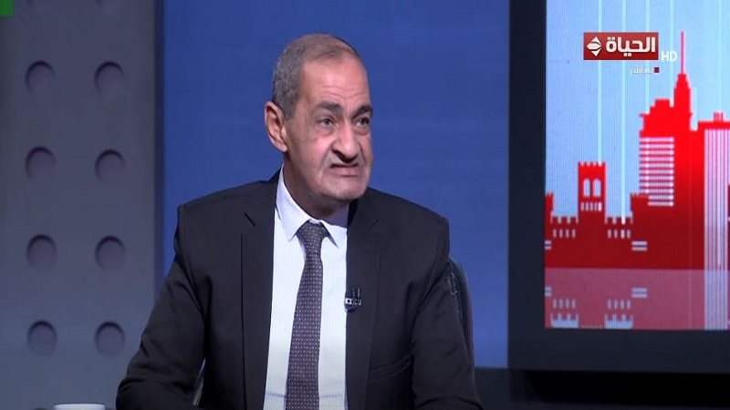 الكاتب الصحفي أسامة