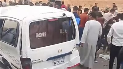 مصرع شخصين وإصابة 9 آخرين فى حادث انقلاب ميكروباص على الطريق الدائري 