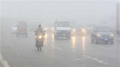 سيولة مرورية بالشوارع وتحذيرات من شبورة كثيفة صباح الجمعة