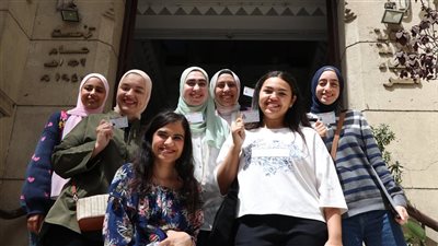 استقبال الأطباء الجدد بمقر النقابة العامة لاستلام كارنيهات العضوية