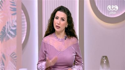 إيمان عزالدين: المجتمع يظلم المطلقة ويصدر أحكامًا قاسية|فيديو