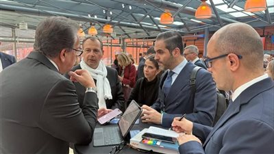 وزير الصحة يبحث مع شركة سانوفي توطين صناعة اللقاحات ودعم الأمن الصحي