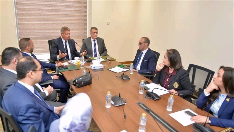 اجتماع لجنة حقوق