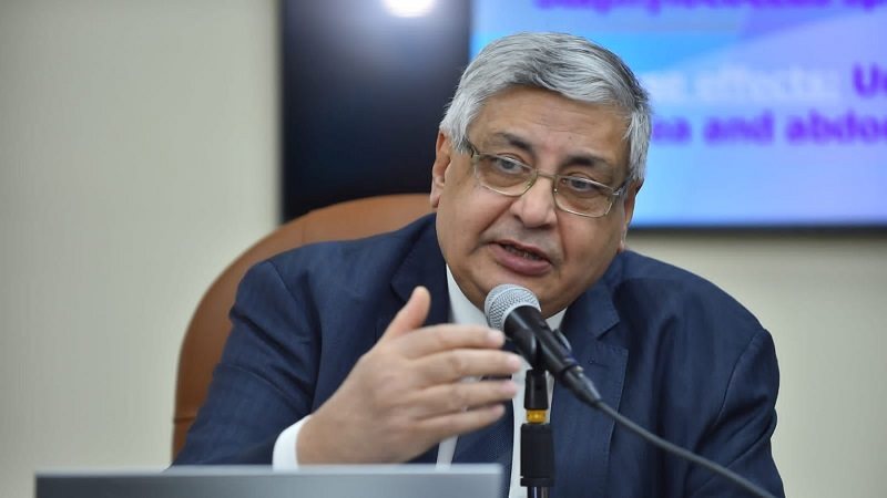 الدكتور محمد عوض