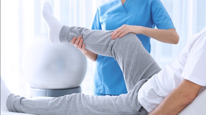 العلاج الطبيعي 