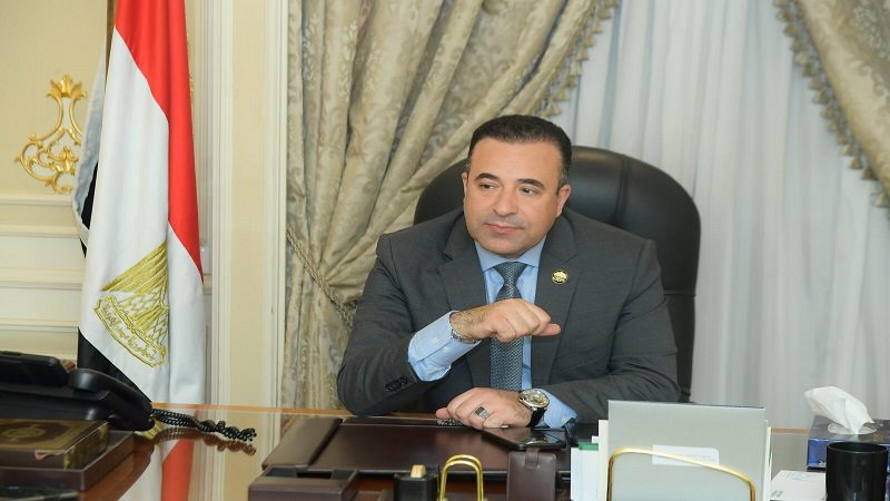 النائب أحمد بدوي