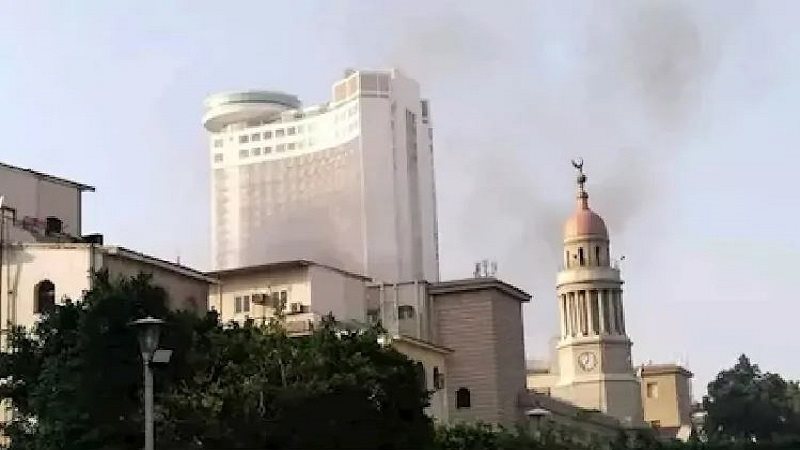 حريق مستشفى القصر