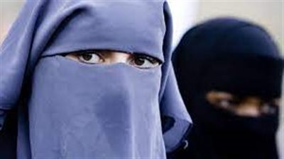 داعية أزهري: النقاب من الدين ودعمه واجب مع حق التنظيم