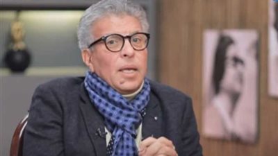 خالد منتصر: تحذيرات من “خرافات طبية” وانتشار محتوى يهدد صحة المرضى