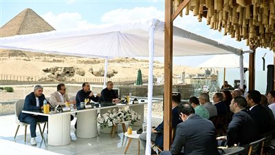 متقلقوش.. مدبولي: الطالب بعد التخرج هيلقى فرصة شغل مش شهادة وخلاص|فيديو