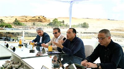 مدبولي: مصر بتعاني من فقر مائي.. ولازم نستخدمها بحكمة|فيديو
