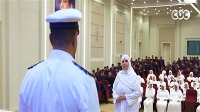فرحة العيد تكبر.. لقطات من الإفراج عن 1090 نزيلًا بقرار رئاسي|فيديو