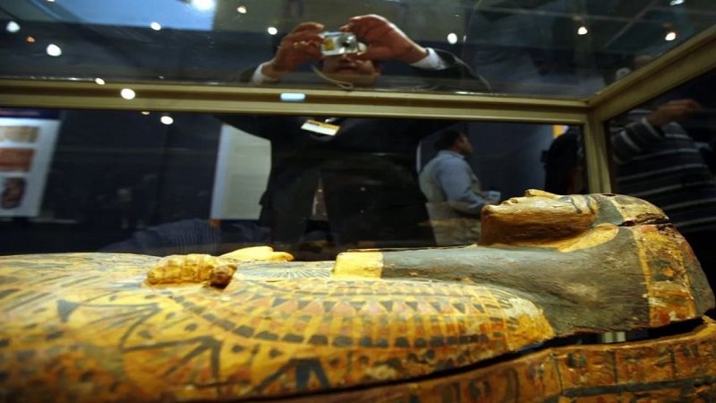 معركة استرداد أثار