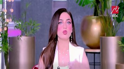 الفراخ والبيض أرخص.. ياسمين عز: الطيبات رفعت المانجوستين لـ950 جنيه|فيديو